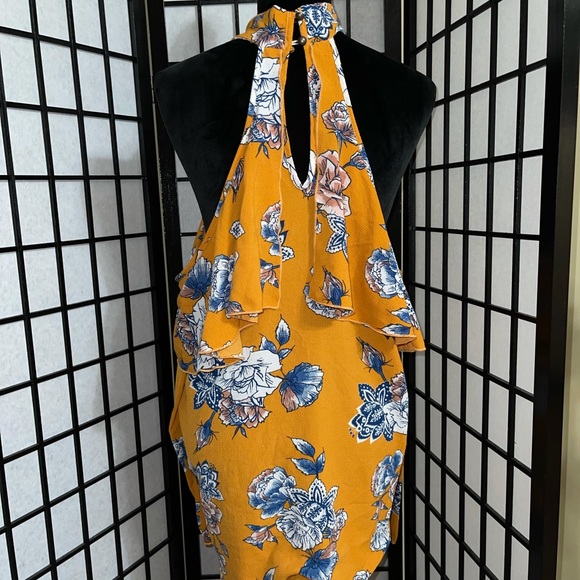 💋Off the Shoulder Free Kisses Blouse💋 - Picture 4 of 5